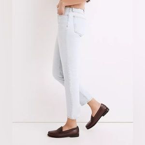 Light Blue Fitzgerald Wash Mid-Rise Perfect Vintage Crop Skinny Jeans- 27, NWT